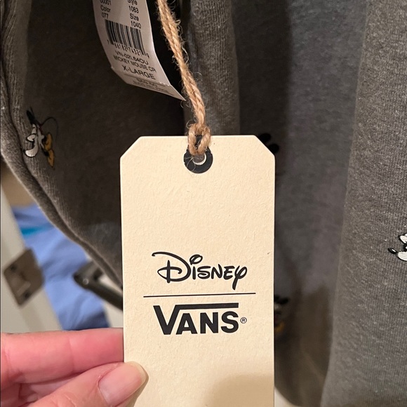 Vans, Disney Collab. Gray Men's Crewneck Sweater with Mickey Mouse. NWT - Picture 7 of 8